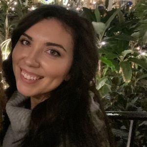 Meet your Posher, Elizabeth